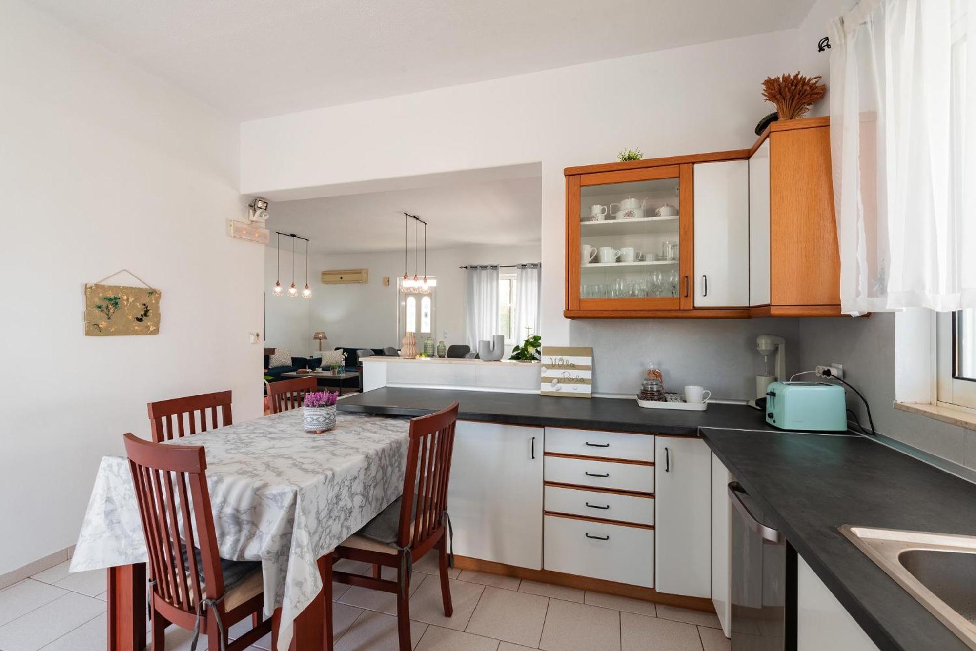 Villa Perla Lardos Eksteriør bilde